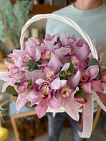Корзина с орхидеями 